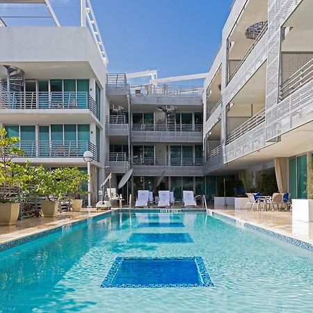 Boutique Suites 3 Min Walk To Beach Маями Бийч Екстериор снимка